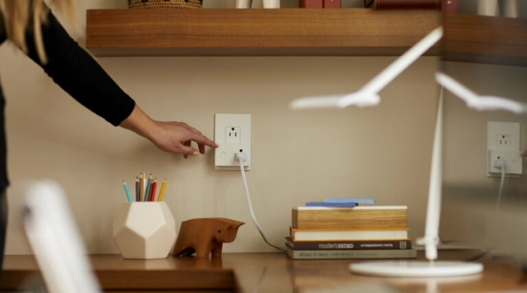 Best Smart Lighting for Security: A Strategic Guide to Home Defense